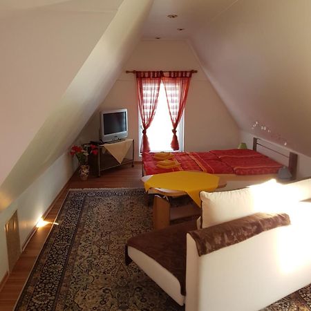 Pension Birgit Rothenburg ob der Tauber Bagian luar foto